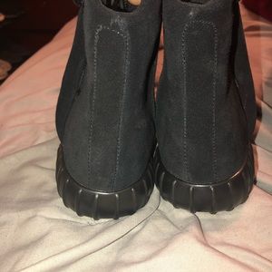 Yeezy Boost 750 Triple black